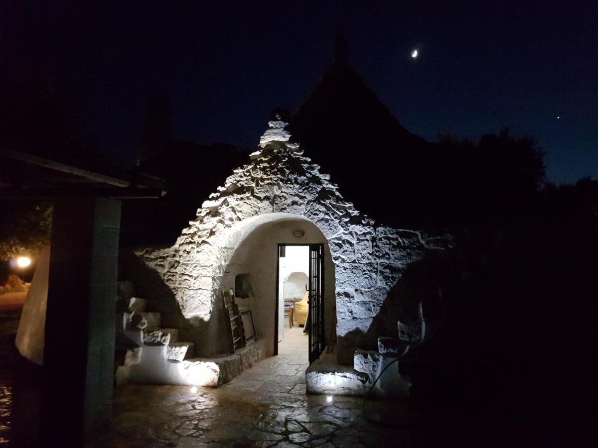 Trullo Incantevole Ostuni Exterior photo